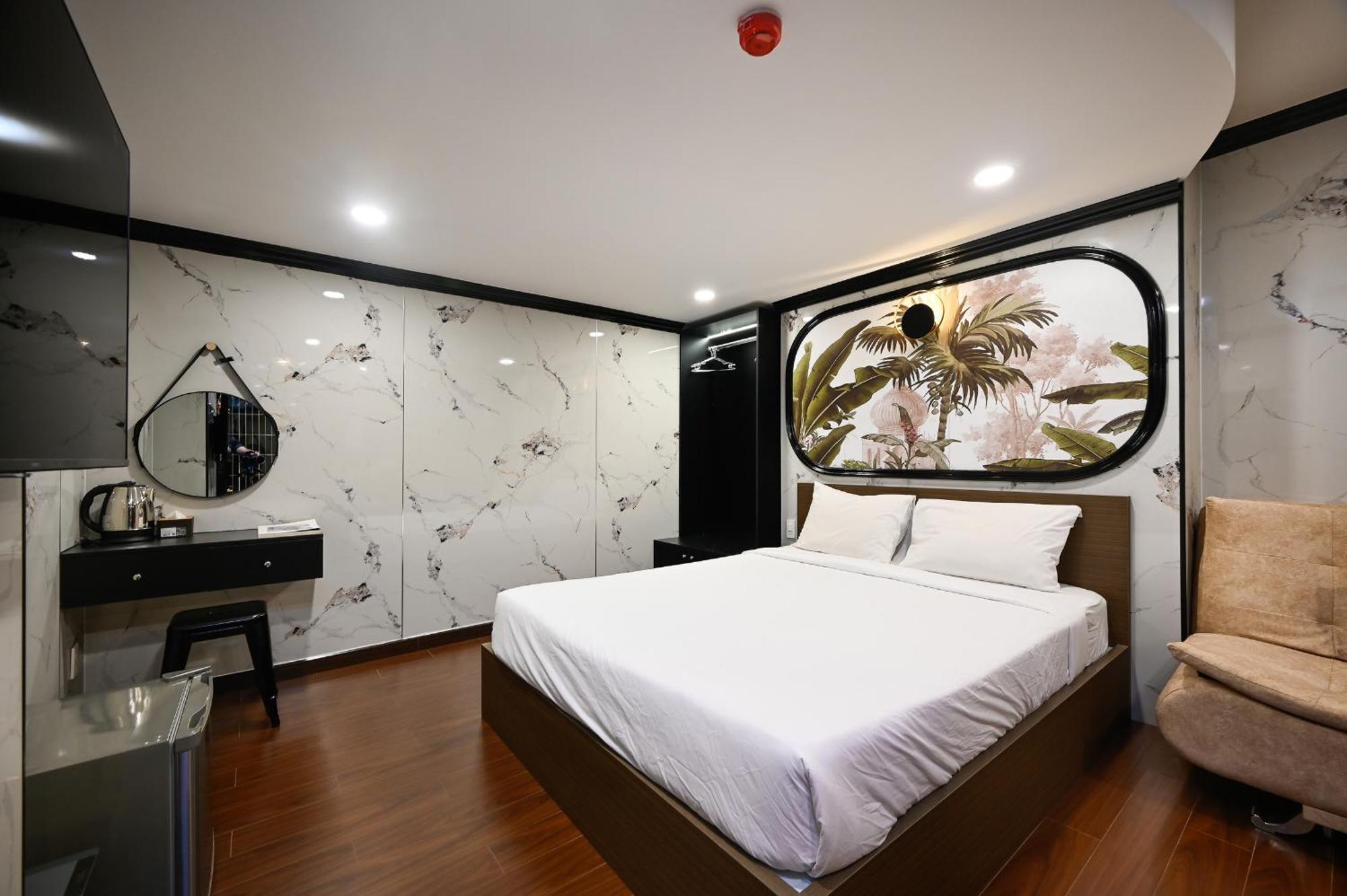 Red Sun Airport Saigon Hotel Ho Chi Minh City Exterior photo
